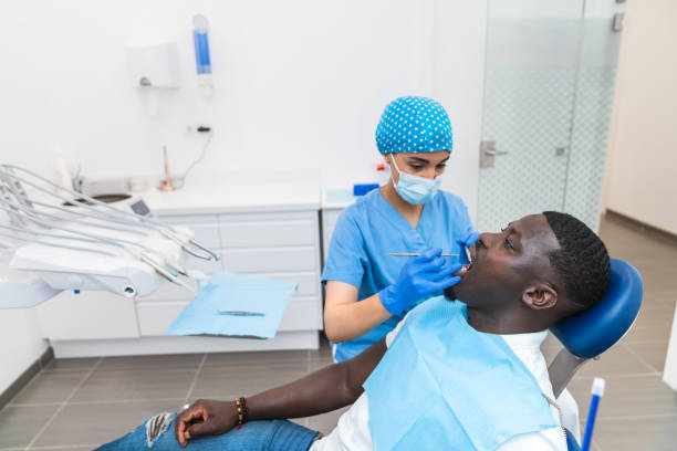 Best Emergency Dental Extractions in Emerd Mountain, AL